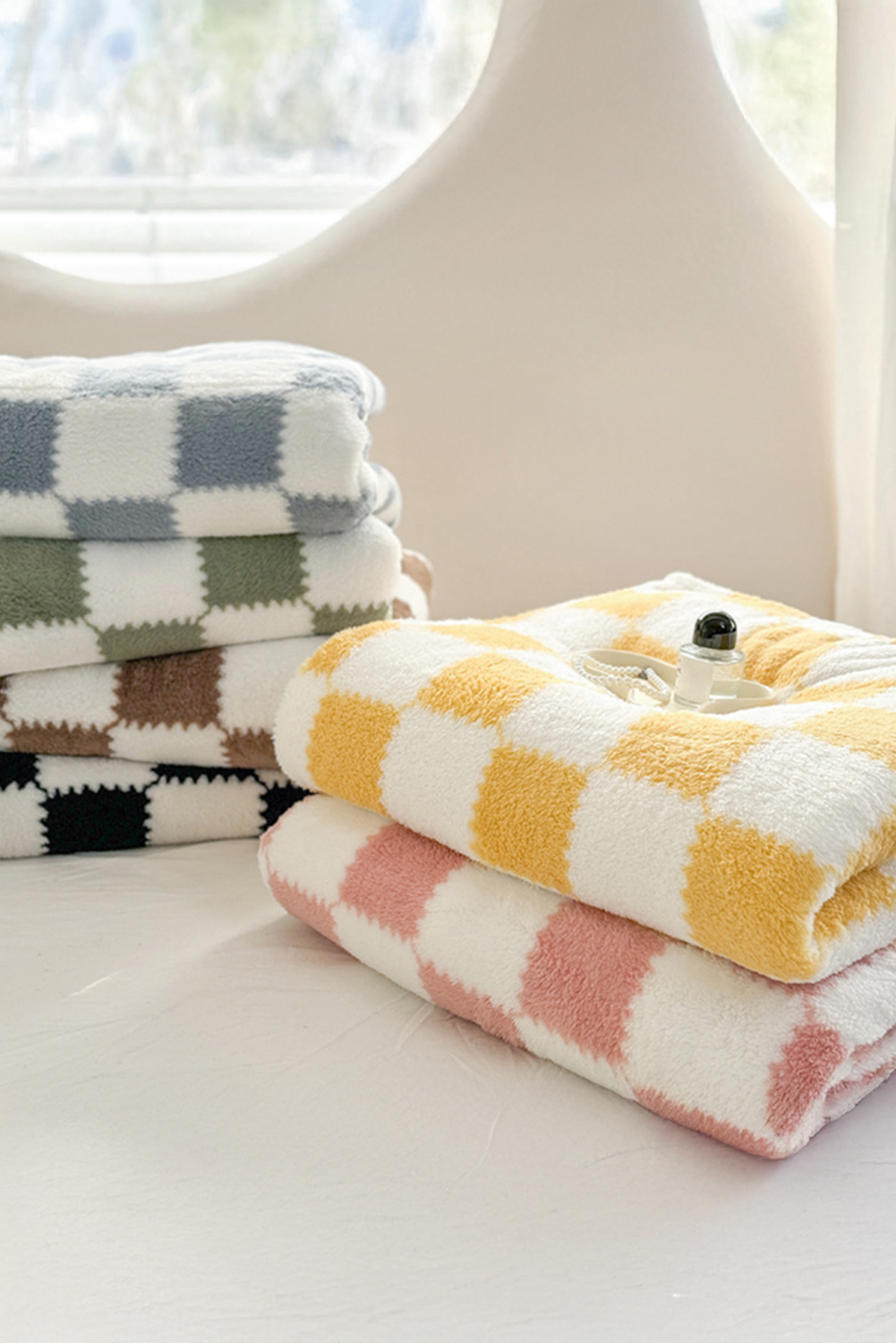 Pink Checkered Fluffy Coral Fleece Blanket
