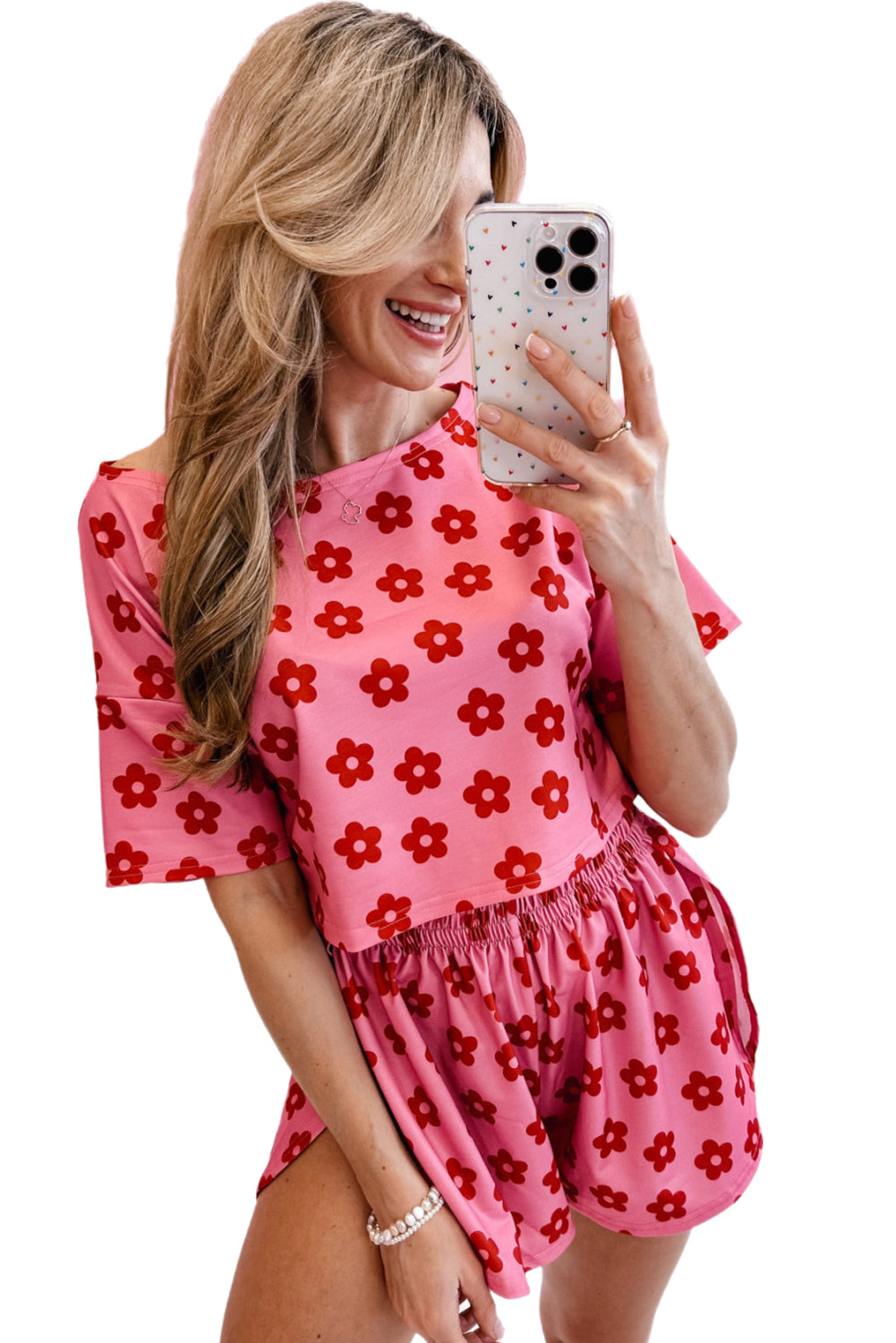 Conjunto de pijama con camiseta corta con estampado floral de rosas y pantalones cortos con aberturas