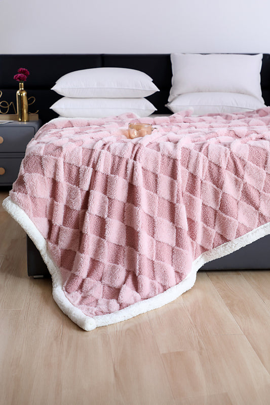 Pink Soft Diamond Pattern Plush Blanket