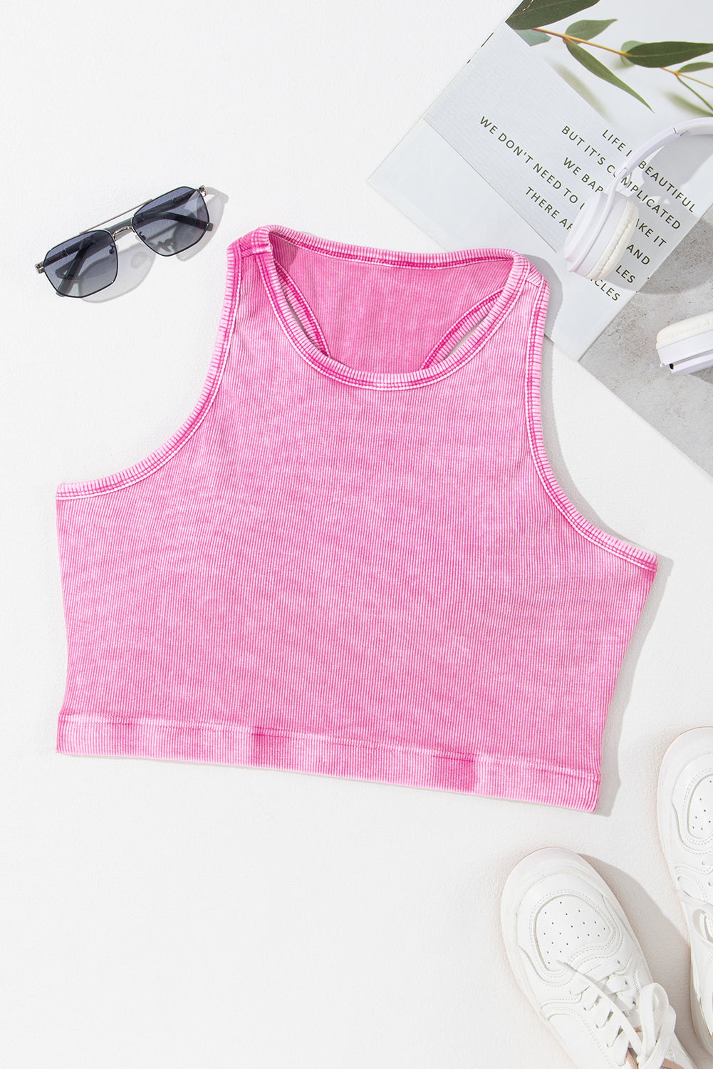 Camiseta sin mangas corta con espalda cruzada y lavado mineral de canalé rosa