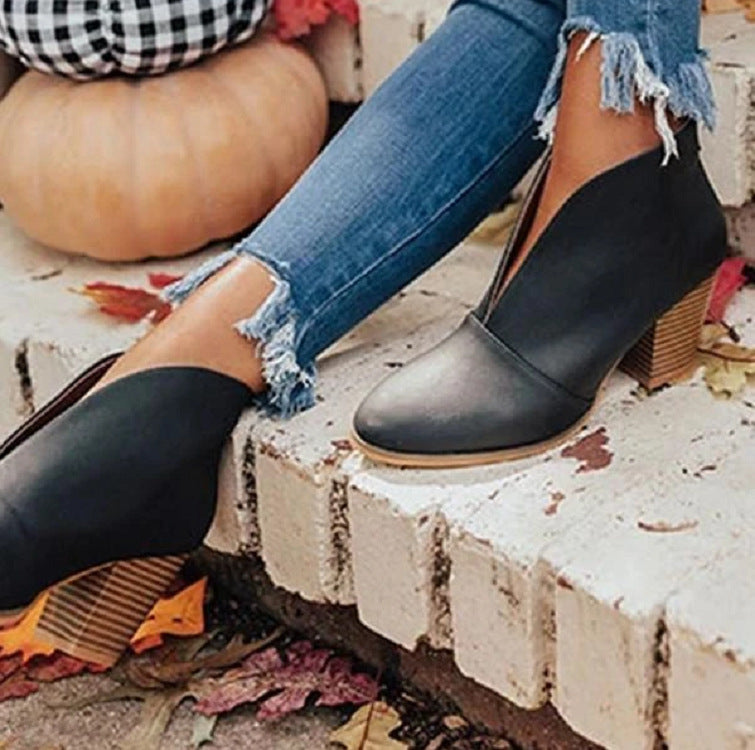 Short Slip-On Chelsea Fashion Boots