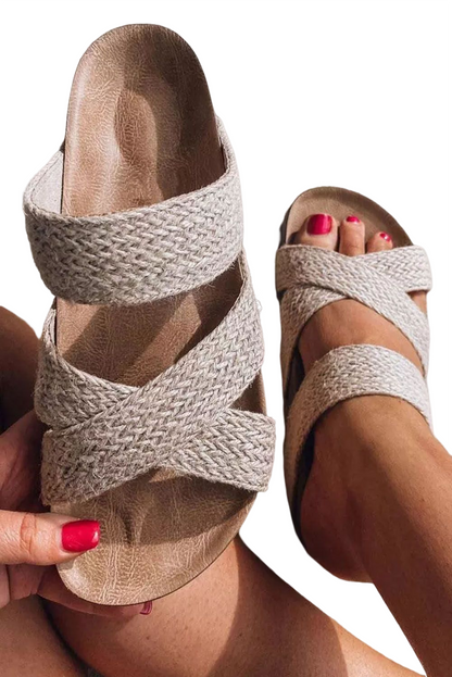 Sandalias sin cordones con plataforma y tiras cruzadas tejidas en beige