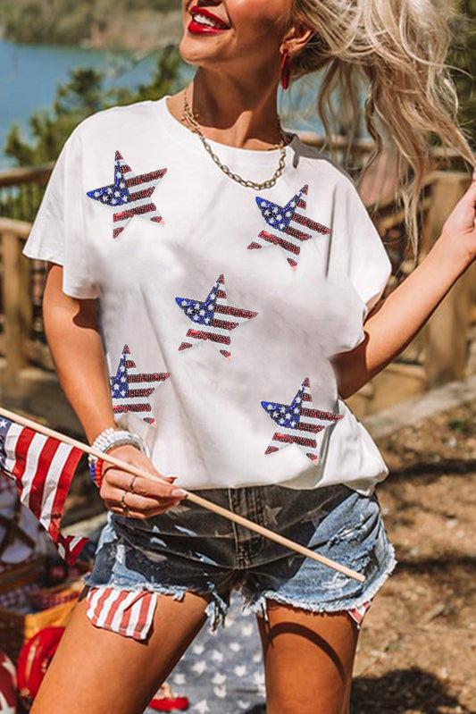 Camiseta blanca con estampado de estrella y bandera americana de lentejuelas