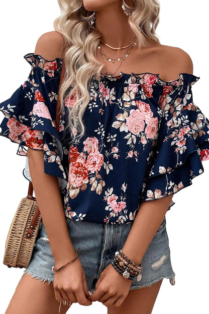 Blusa floral con volantes y hombros descubiertos y mangas con volantes azul