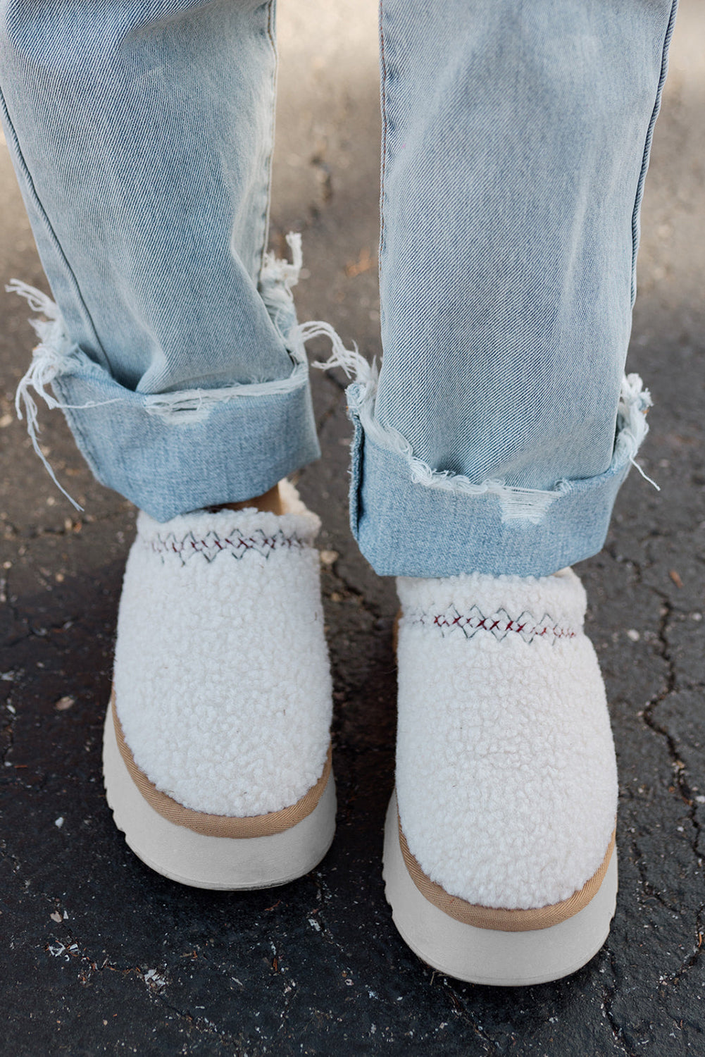 White Suede Contrast Print Plush Platform Snow Boots