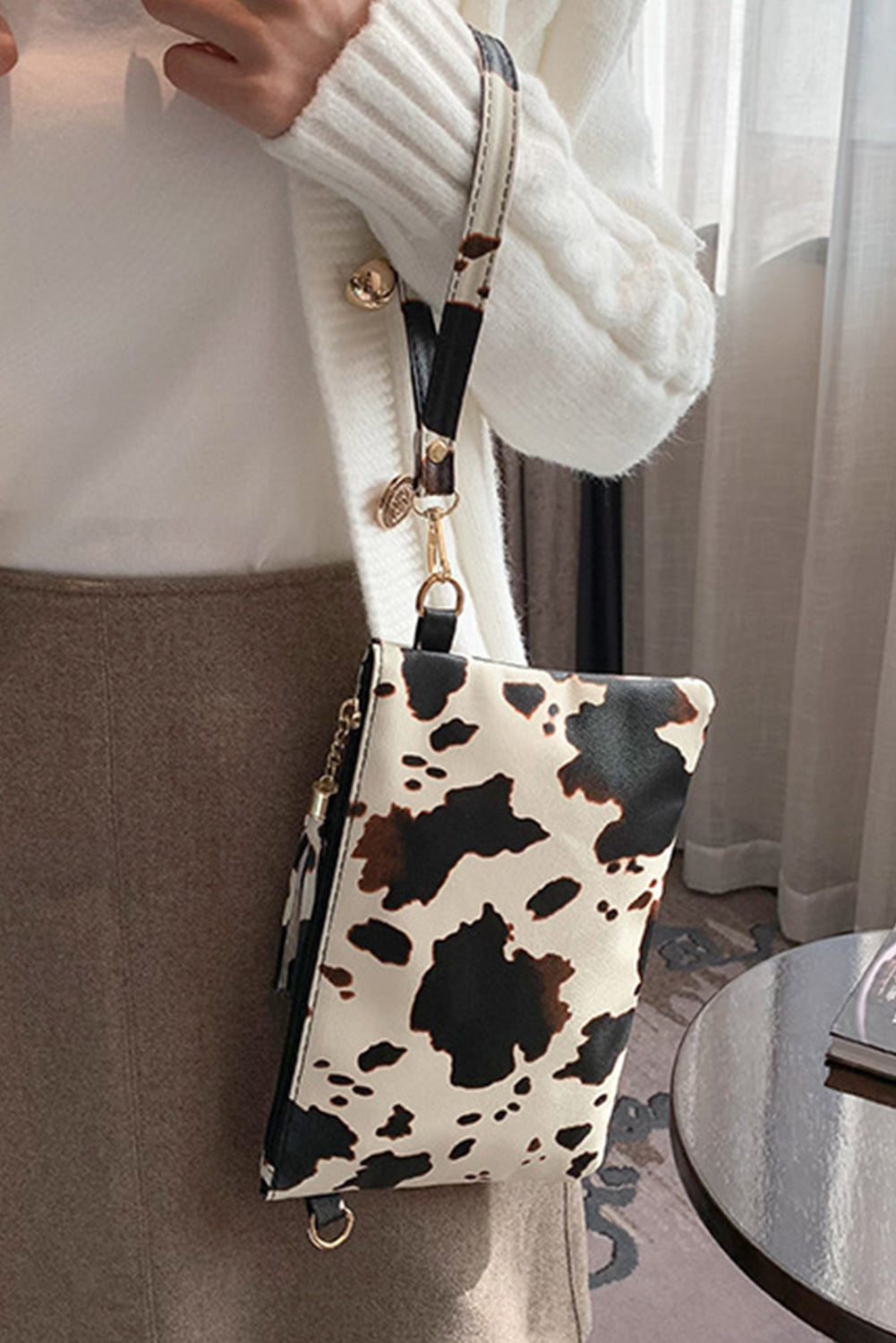 Cartera con cremallera y correa para la muñeca con estampado de leopardo castaño