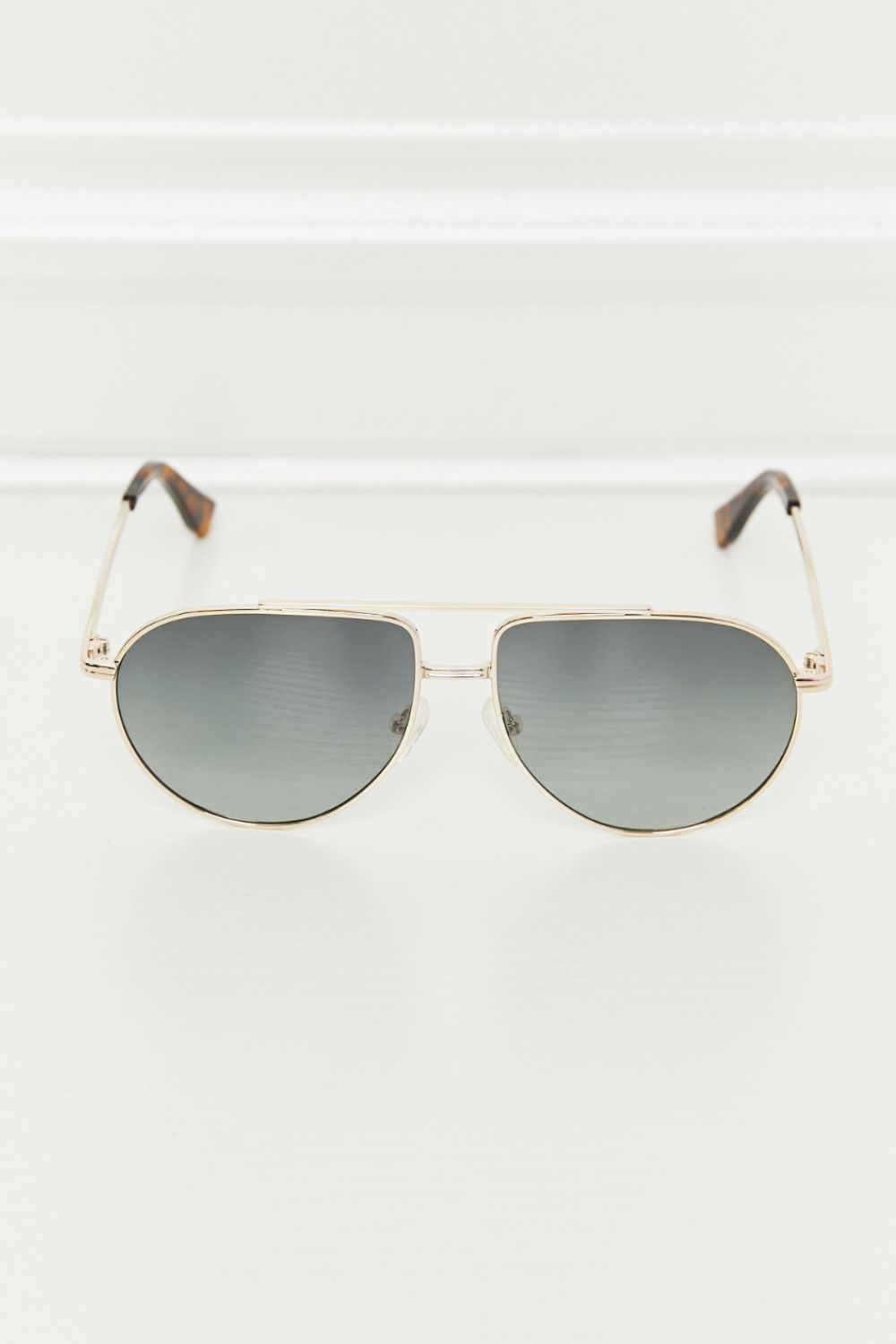 Dark Gray Polarization Lens Aviator Sunglasses