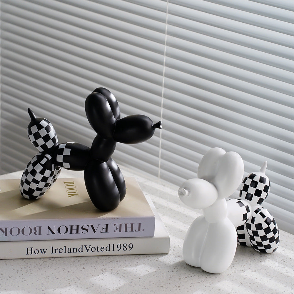 Balloon Dog Sculpture