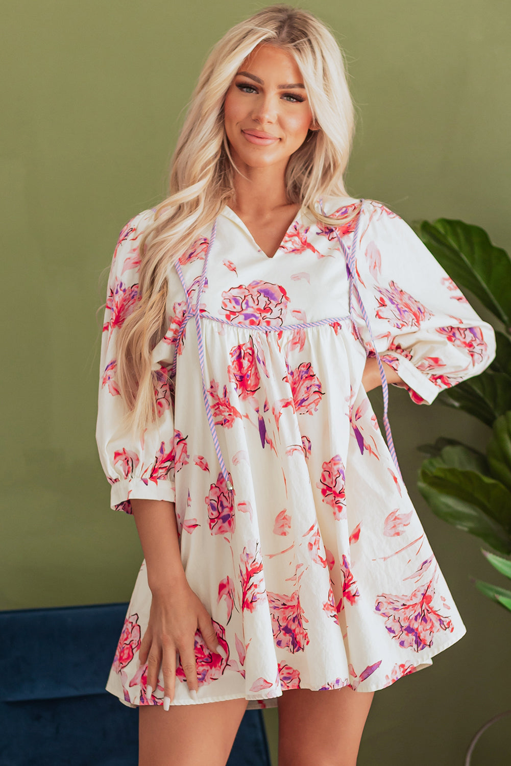 Pink Floral Print Balloon Sleeve V Neck Babydoll Mini Dress