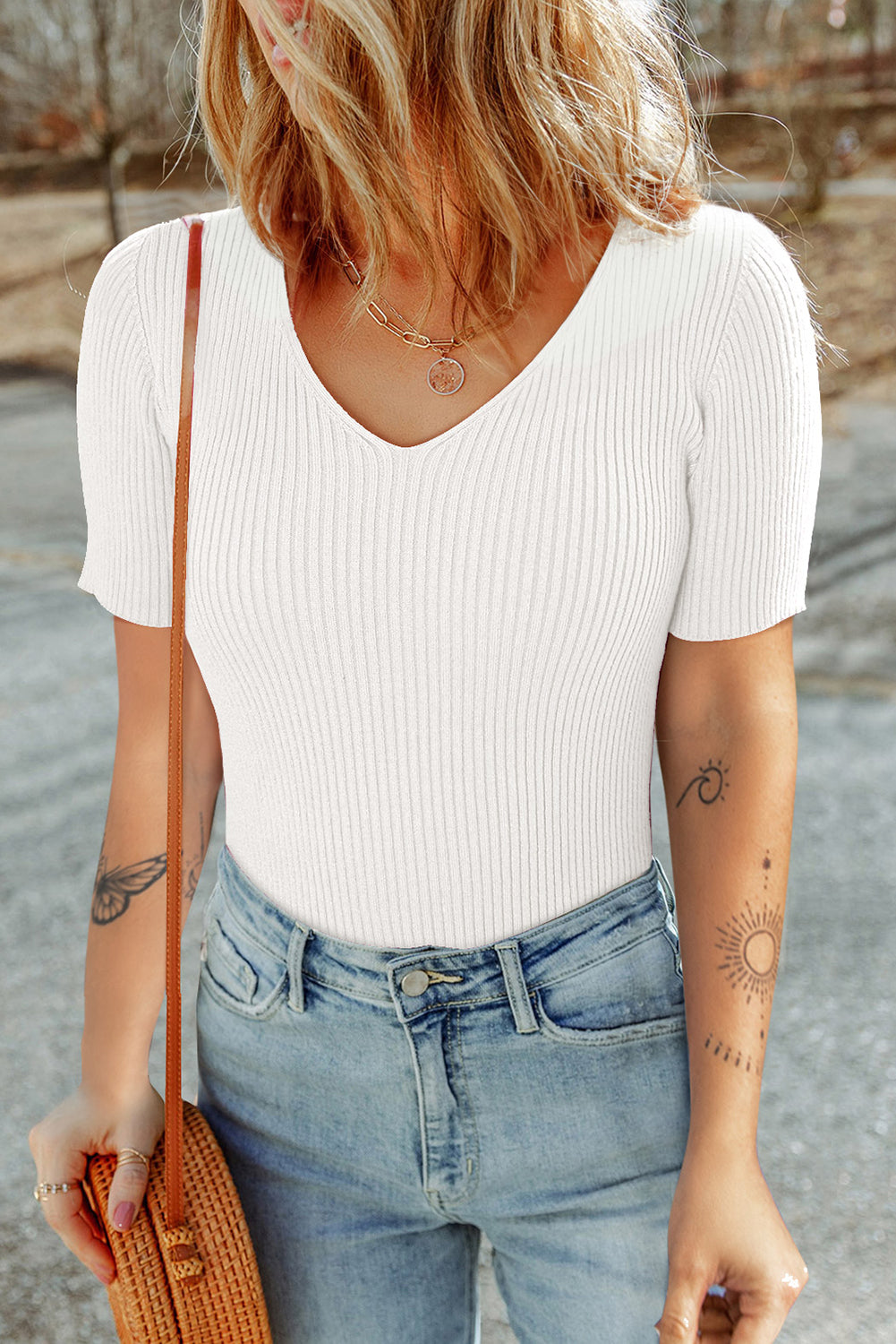 White V Neck Ribbed Knit Lightweight Short Sleeve Top