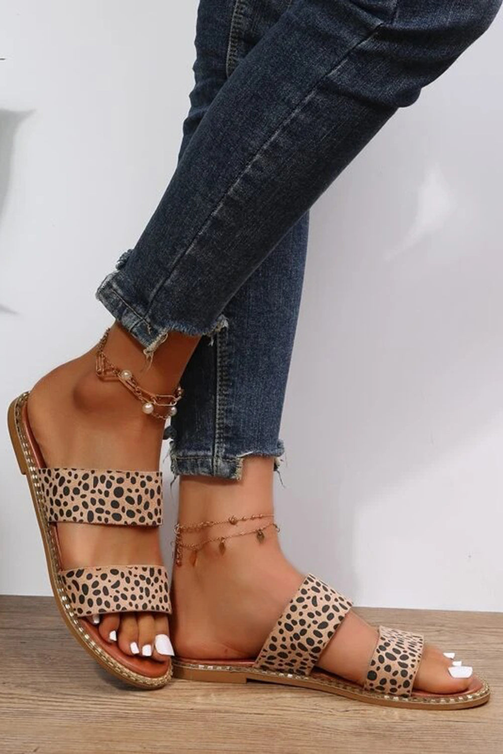 Zapatos planos casuales con correa de leopardo