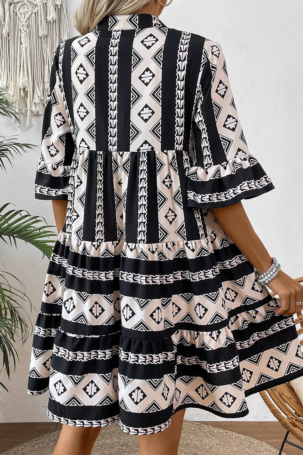 Black Abstract Print Bell Sleeve V Neck Boho Dress