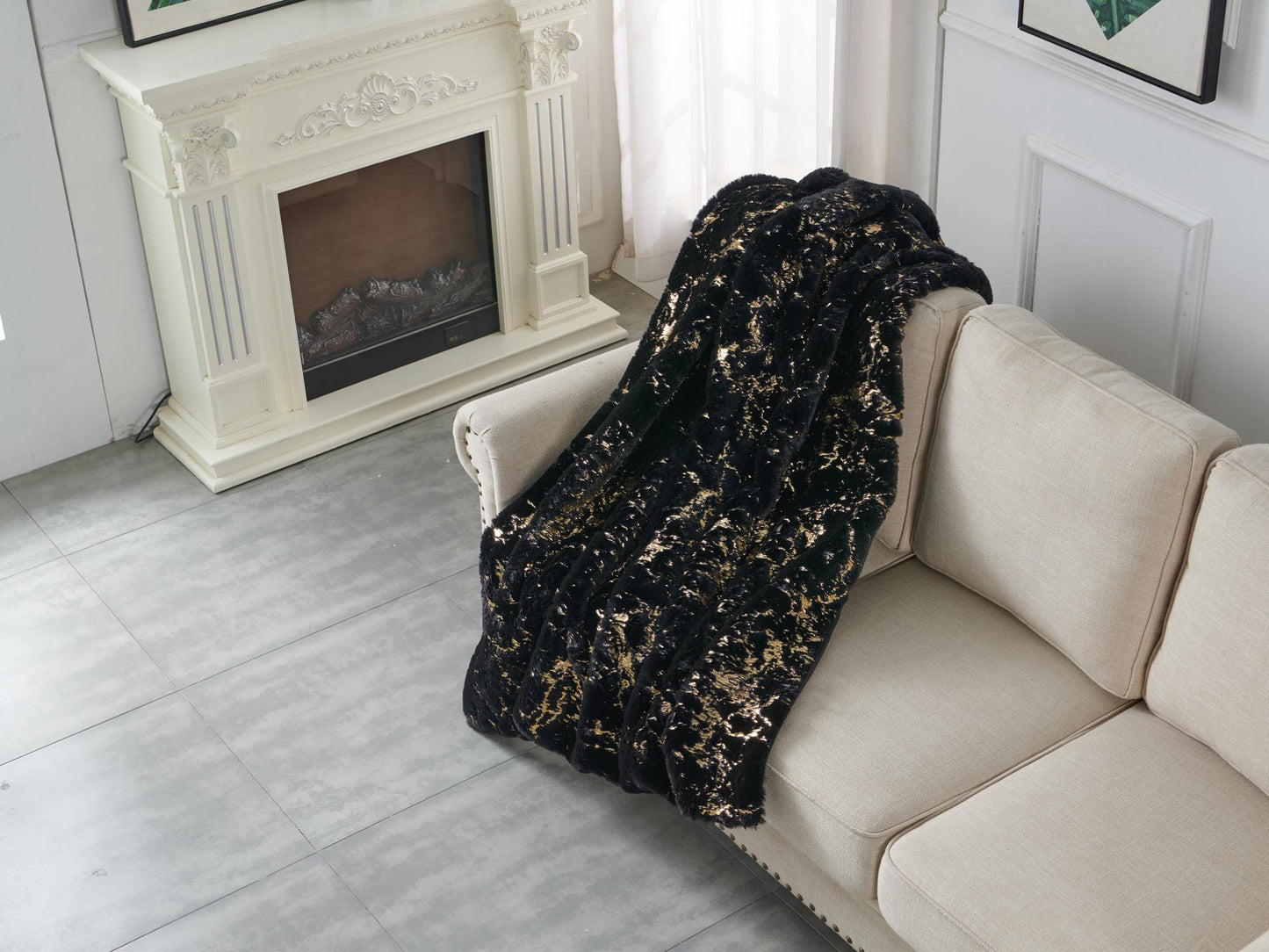 Black Luxury Chinchilla Faux Fur Gilded Throw Blanket