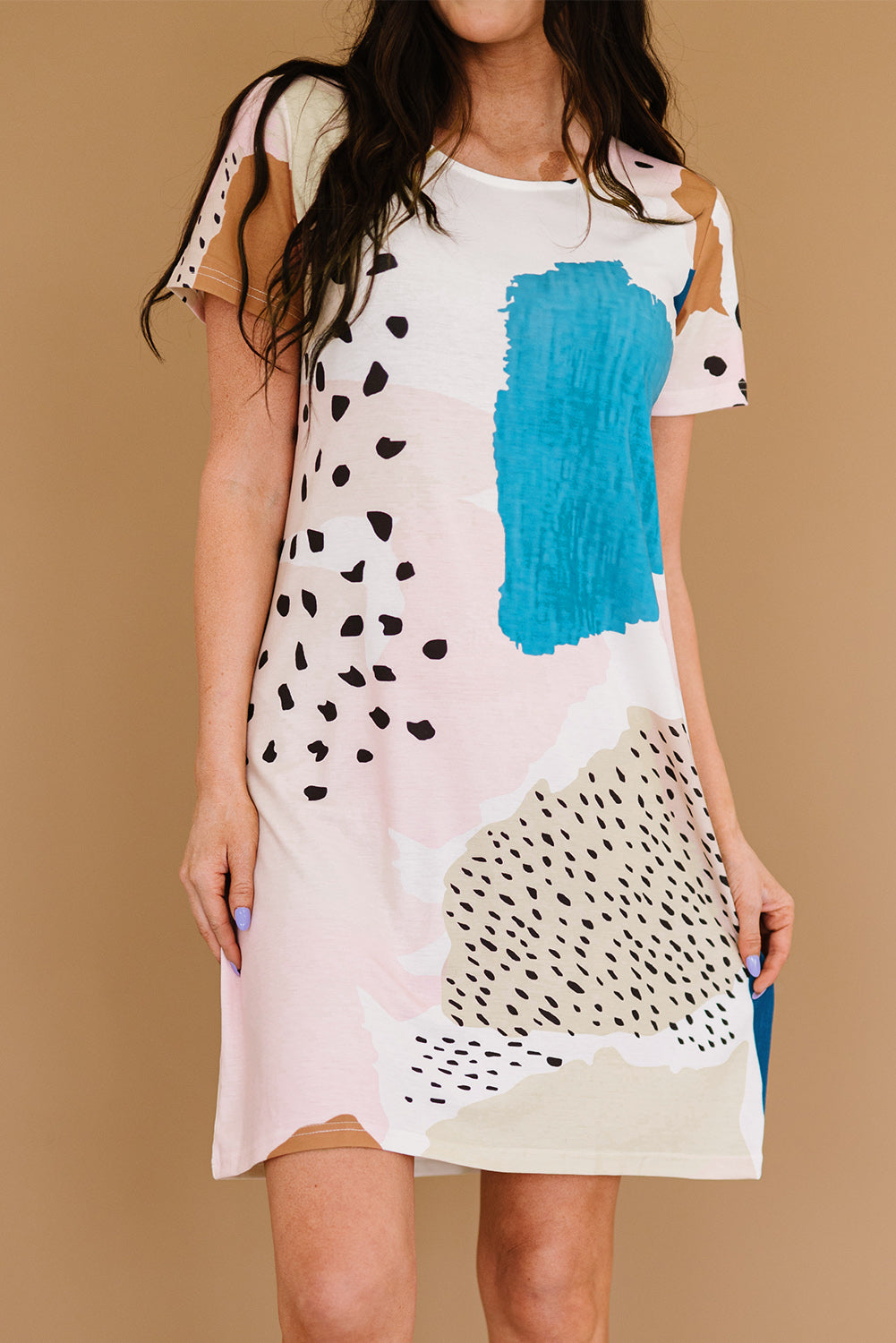 Vestido camisero informal con estampado de manchas y teñido anudado