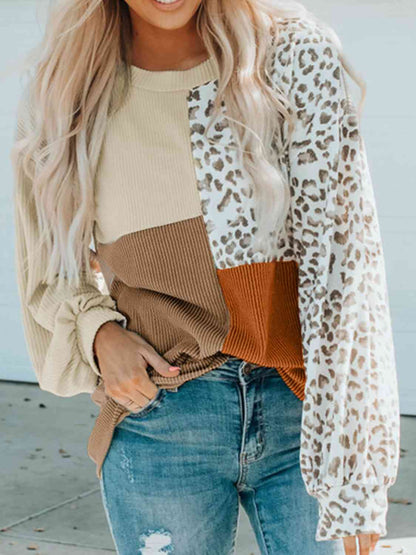 Leopard Round Neck Sweatshirt