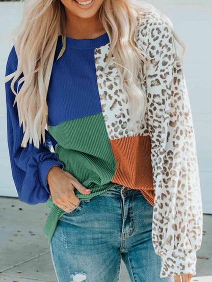 Leopard Round Neck Sweatshirt